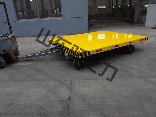 平板拖车